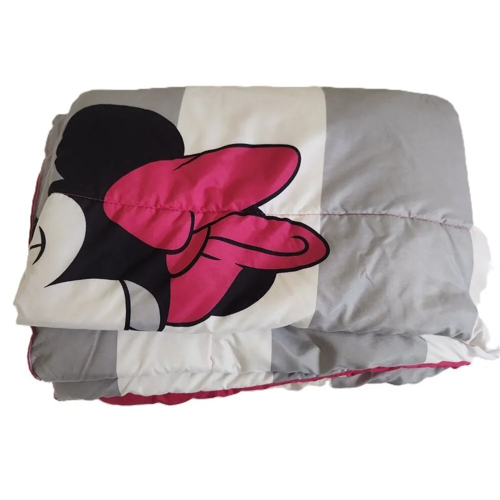 Disney Beloved Minnie Mouse Girls Twin Gray White Reversible Bedding Comforter